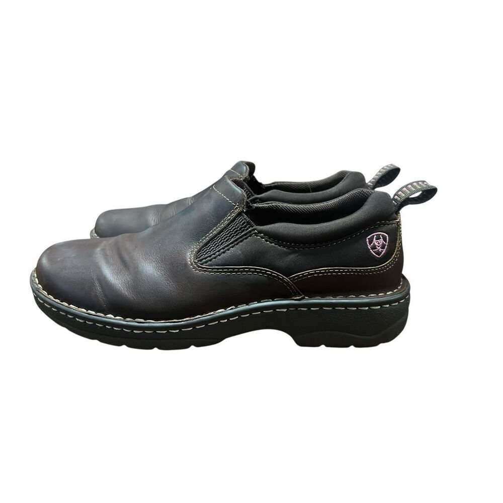 Ariat woman’s 10B Traverse lightweight brown leather slip on shoes workwear